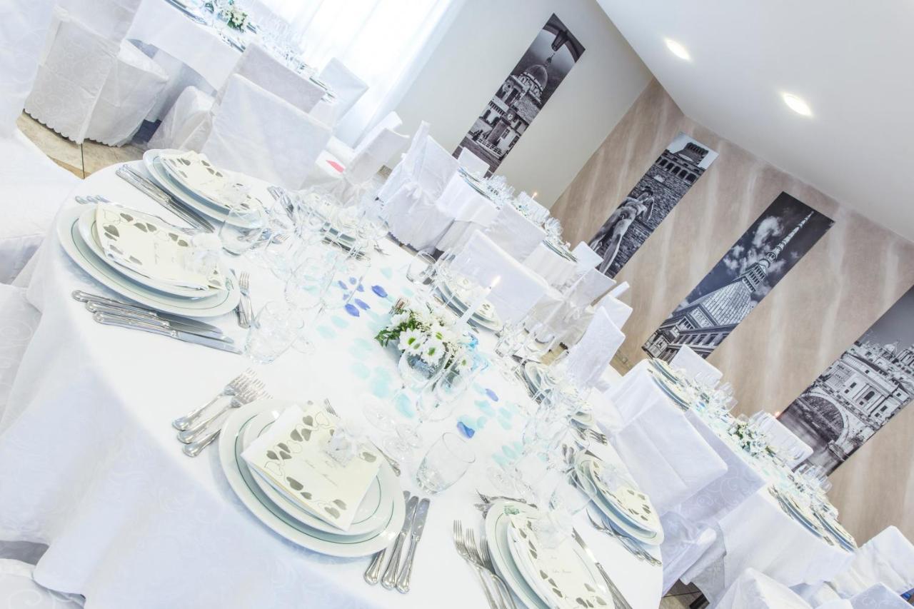 Hotel Ristorante Paladini Carisio Dış mekan fotoğraf