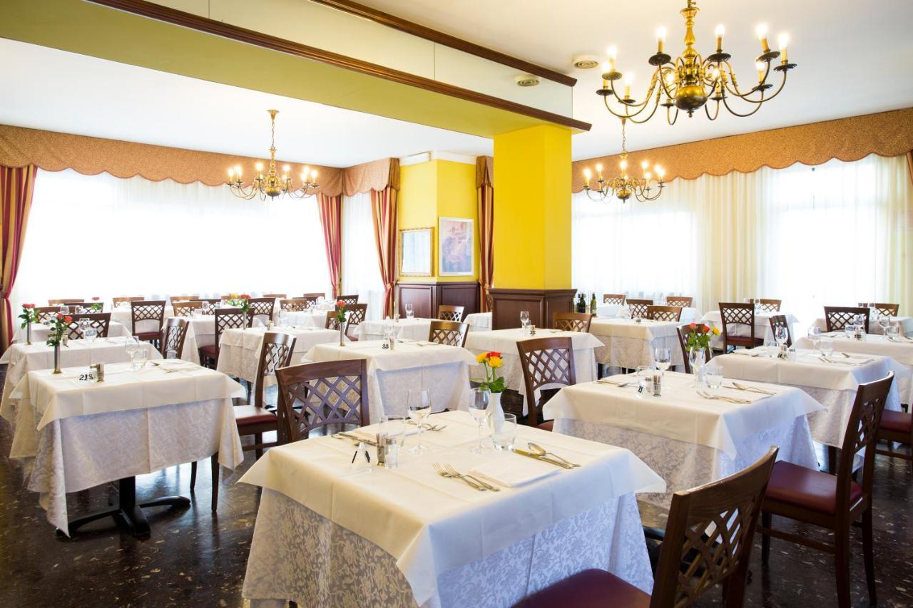 Hotel Ristorante Paladini Carisio Dış mekan fotoğraf